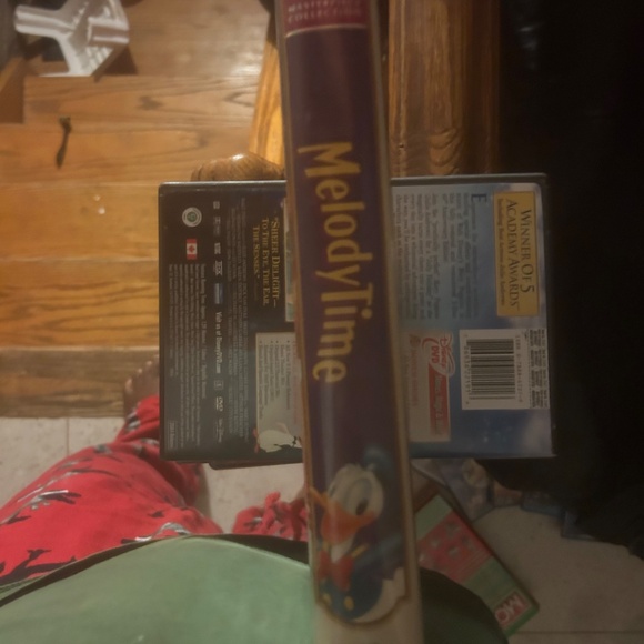 Disney VHS 2/$10 or 6/$20 Melody Time (Masterpiece 50th Anniversary) - Picture 5 of 7
